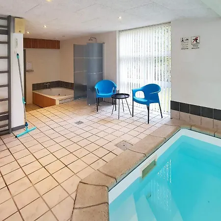 10 Person In Holiday home *