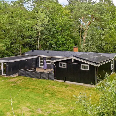 4 Star Holiday Home In Hadsund * Hadsund