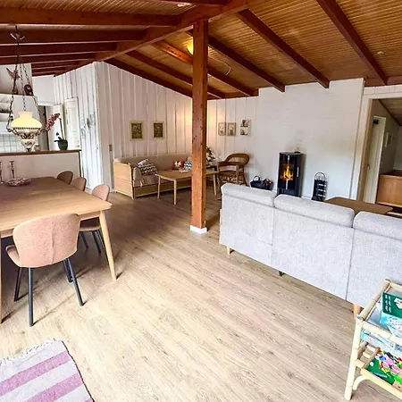 Vakantiehuis 4 Star In *