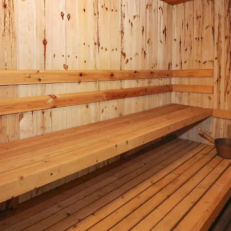 10 Person In Holiday home *